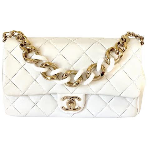 chanel cream bag with gold chain|chanel shoulder bag with chain.